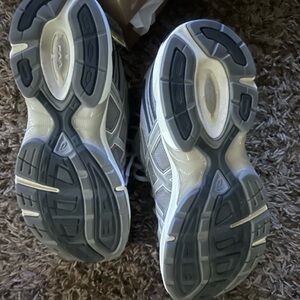 Asics grey gel 1130 size 9